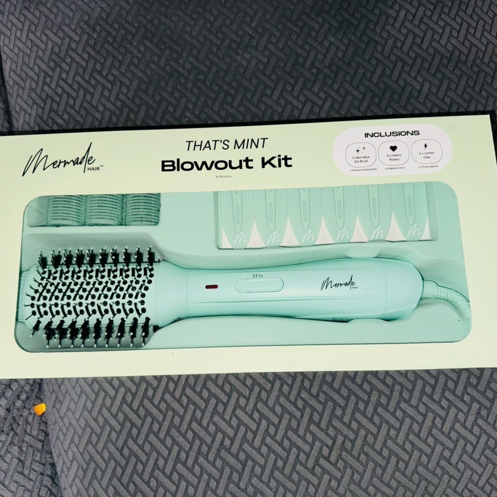 Mermade Hair That's Mint blowout Kit - Picture 14 of 14